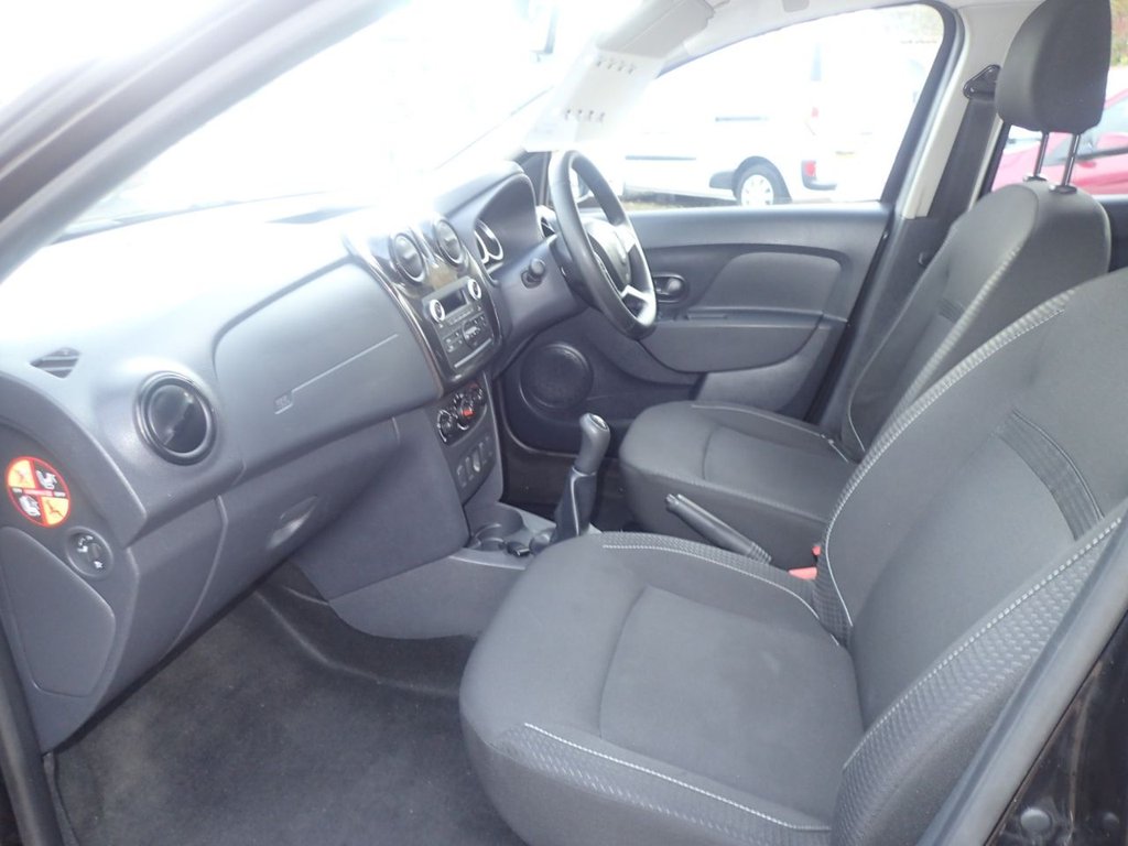 Used Dacia Sandero 2017 for sale - 76454114: Photo 12