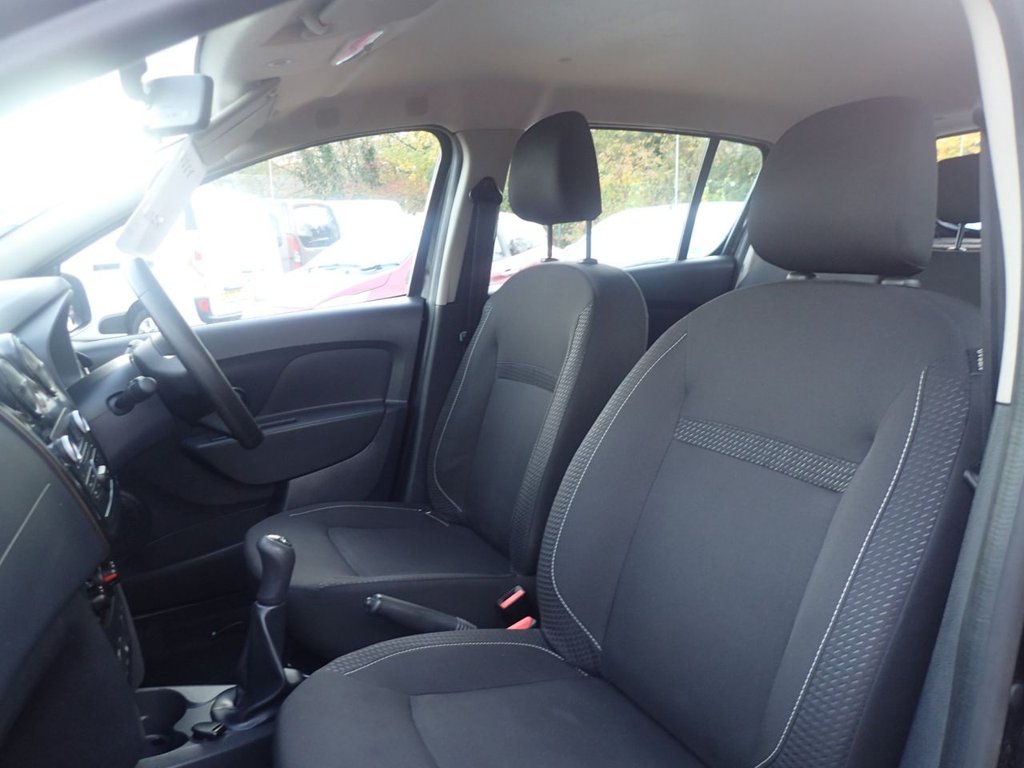 Used Dacia Sandero 2017 for sale - 76454114: Photo 13