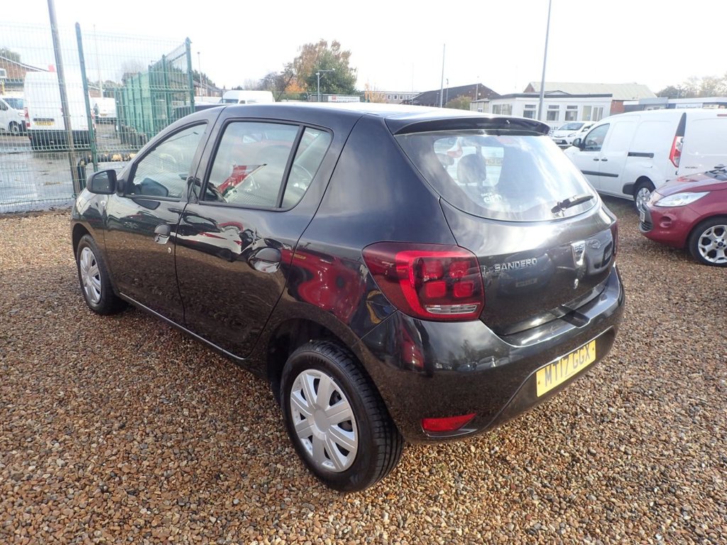 Used Dacia Sandero 2017 for sale - 76454114: Photo 20