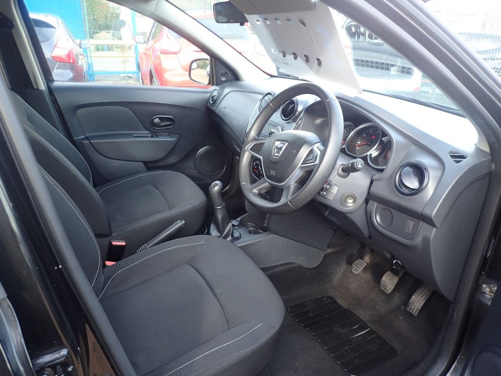 Used Dacia Sandero 2017 for sale - 76454114: Photo 5