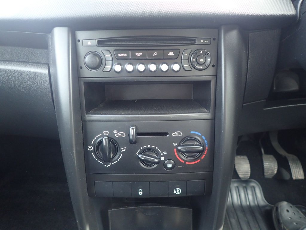 Used Peugeot 207 2008 for sale - 78212571: Photo 19