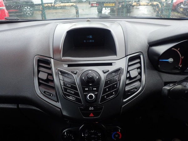 Used Ford Fiesta 2013 for sale - 76323288: Photo 14