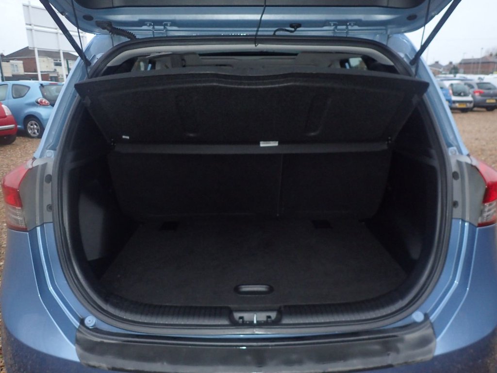 Used Hyundai Ix20 2013 for sale - 77018128: Photo 25