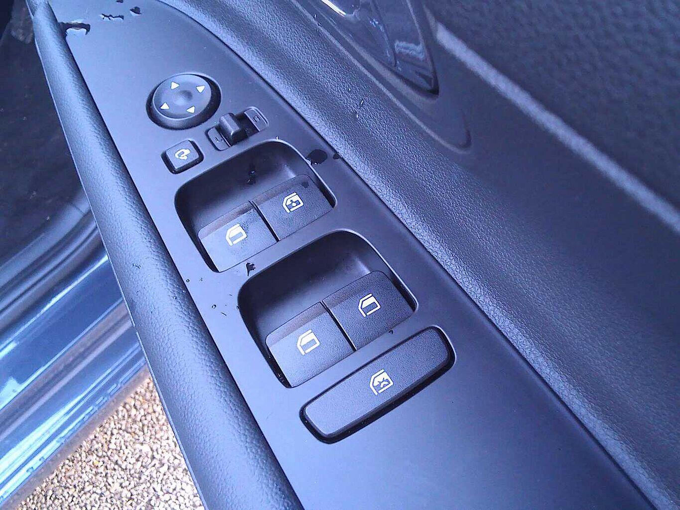 Used Hyundai i20 2024 for sale - 76855843: Photo 10