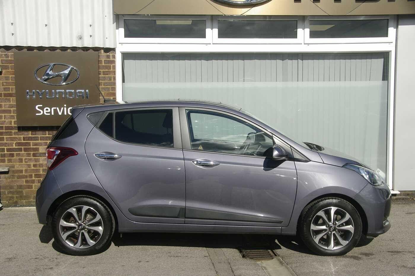 Used Hyundai i10 2019 for sale - 76855745: Photo 4