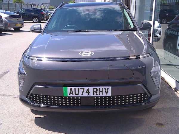 Used Hyundai KONA 2024 for sale - 75825838: Photo 2