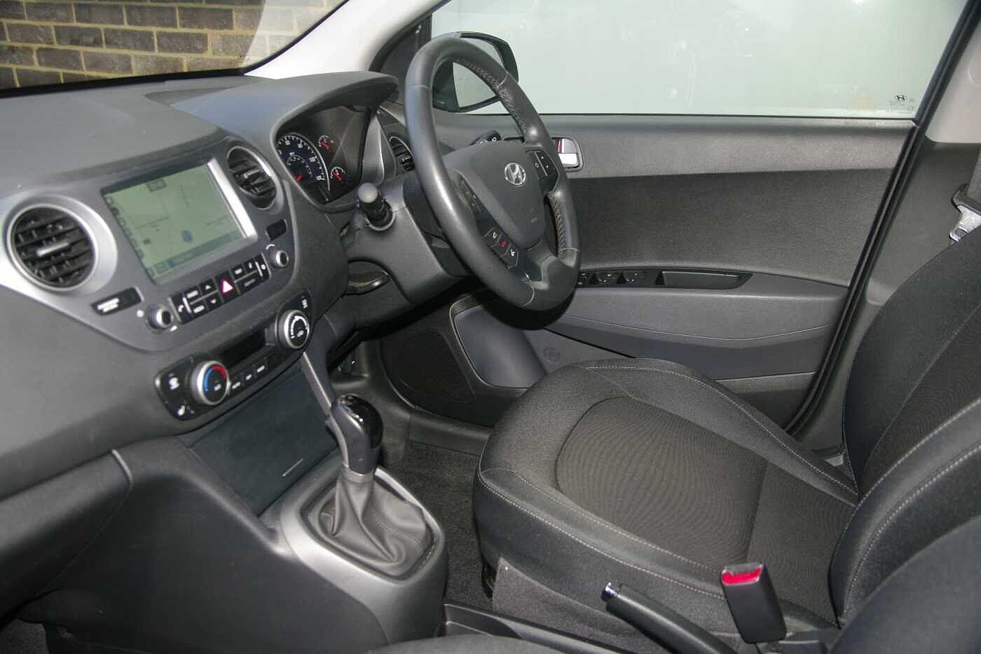 Used Hyundai i10 2019 for sale - 76337872: Photo 3