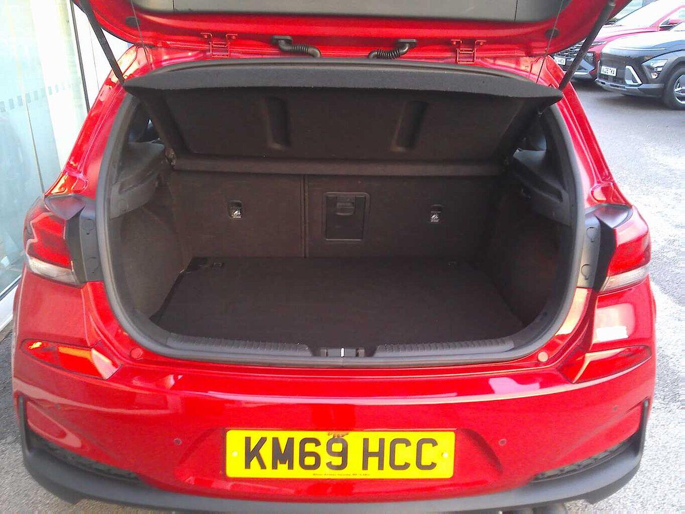 Used Hyundai i30 2019 for sale - 76472568: Photo 18