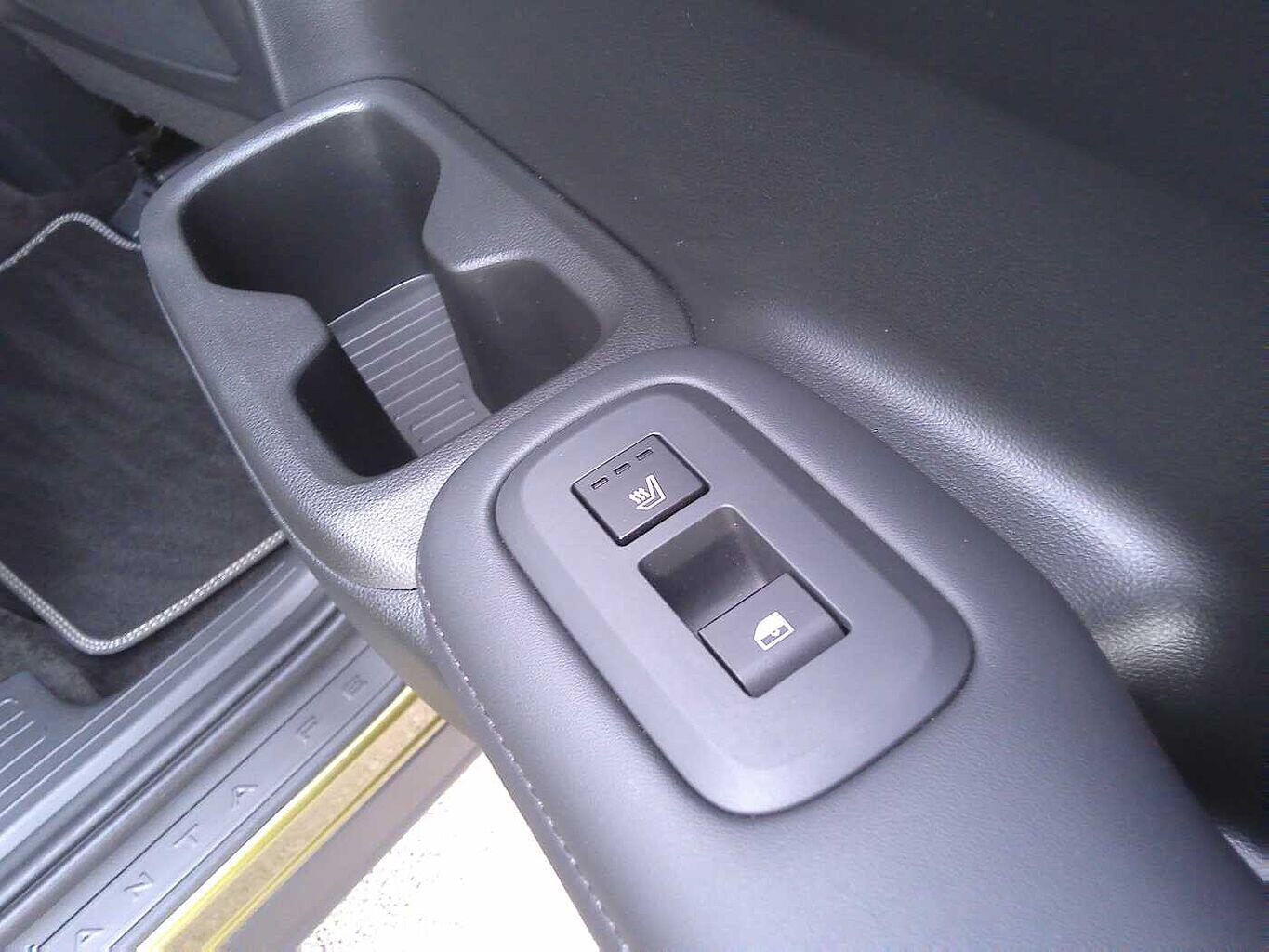 Used Hyundai Santa Fe 2025 for sale - 76012640: Photo 11