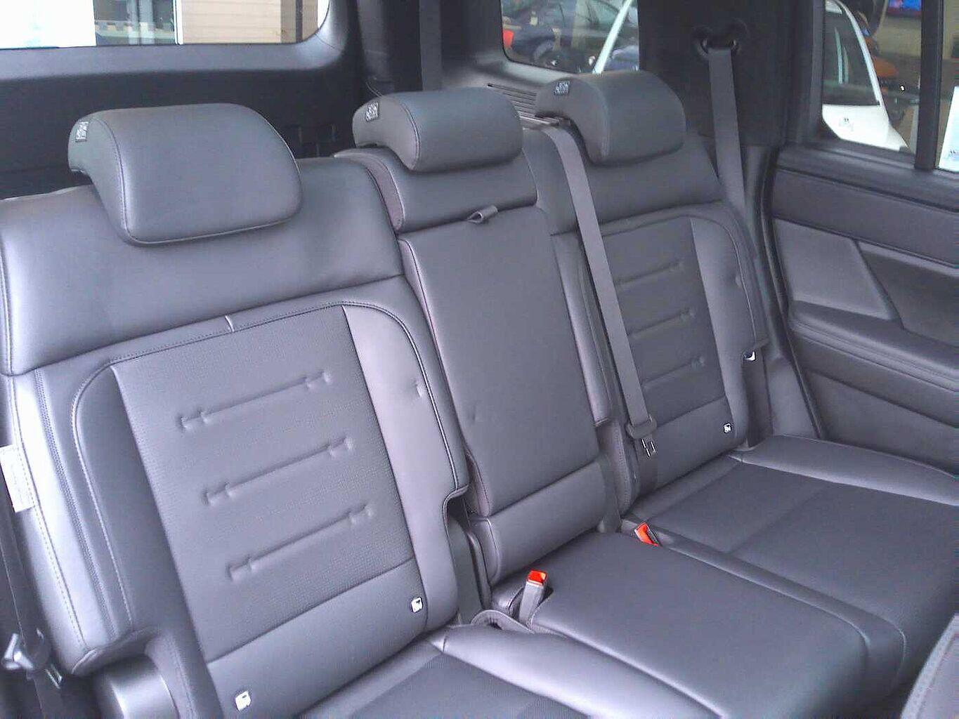 Used Hyundai Santa Fe 2025 for sale - 76012640: Photo 6