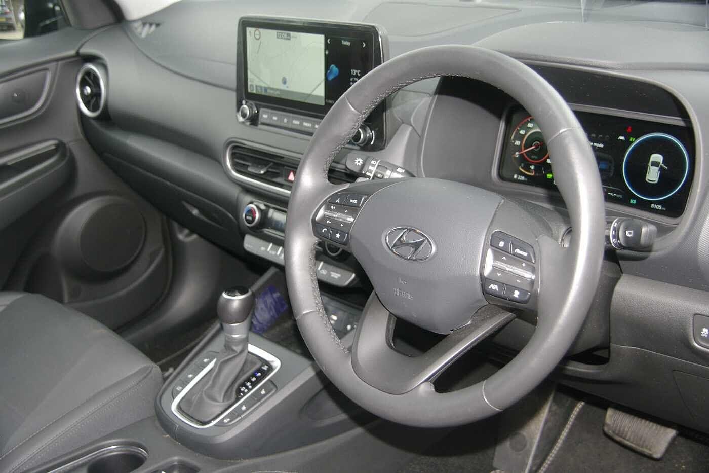 Used Hyundai KONA 2021 for sale - 76855836: Photo 6