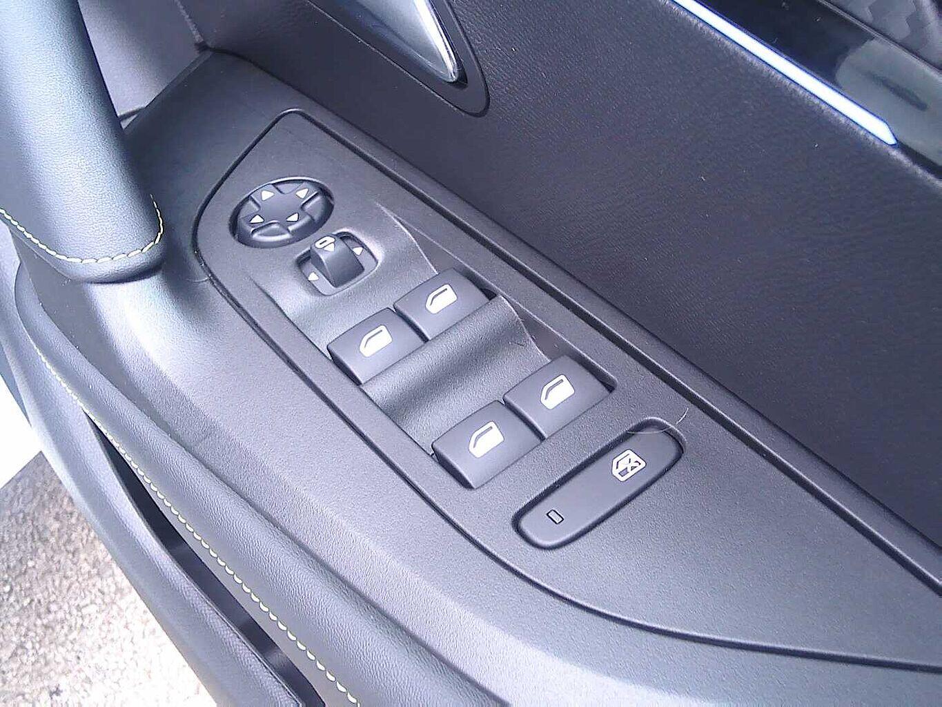 Used Peugeot 2008 2022 for sale - 76250911: Photo 10