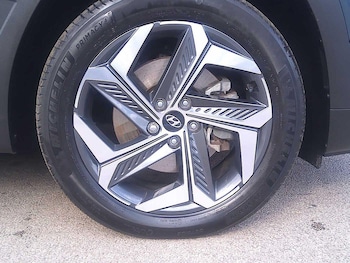 Used Hyundai TUCSON 2023 for sale - 76152888: Photo 4