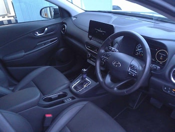 Used Hyundai KONA 2023 for sale - 76512817: Photo