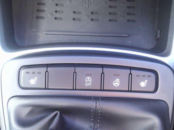 Used Hyundai i10 2020 for sale - 76083820: Photo 15