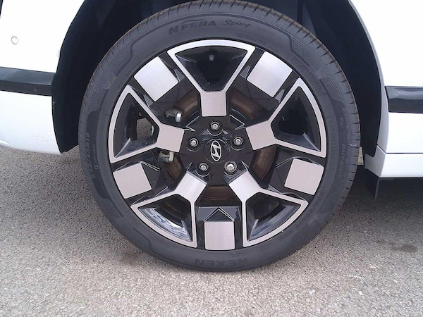 Used Hyundai KONA 2024 for sale - 75825795: Photo 3