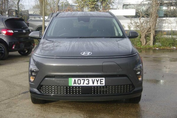 Used Hyundai KONA 2023 for sale - 75826039: Photo 2