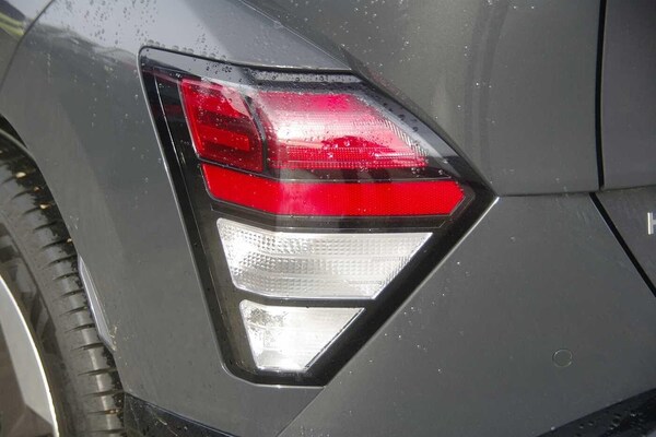 Used Hyundai KONA 2023 for sale - 75826039: Photo 6