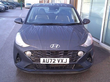 Used Hyundai i10 2022 for sale - 76993499: Photo