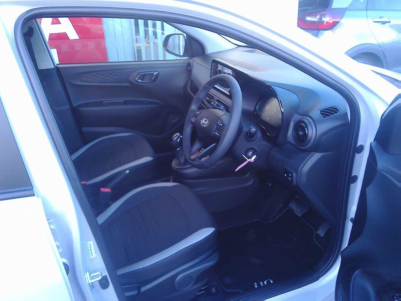 Used Hyundai i10 2025 for sale - 77174672: Photo 3