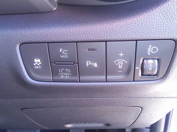 Used Hyundai KONA 2021 for sale - 76152919: Photo 15