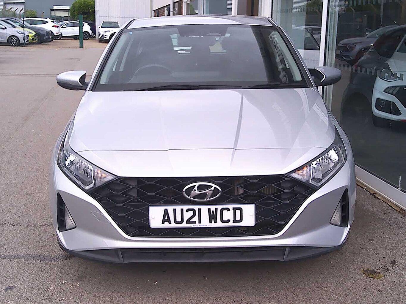 Used Hyundai i20 2021 for sale - 76151683: Photo 2