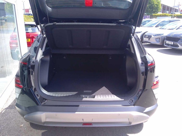 Used Hyundai KONA 2025 for sale - 75825921: Photo 15