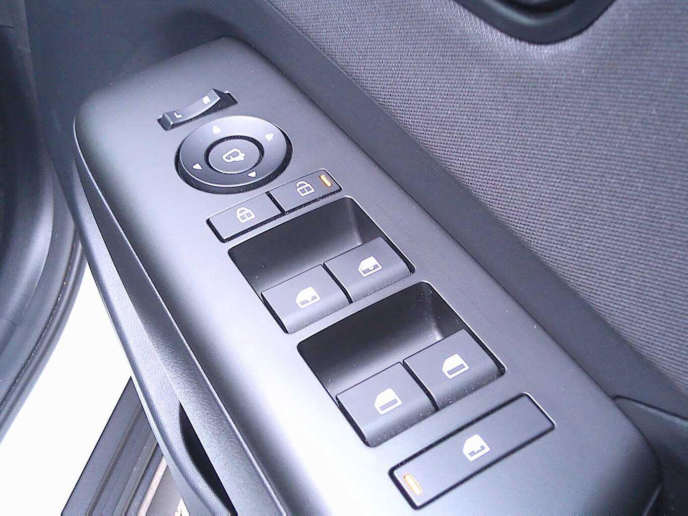 Used Hyundai KONA 2023 for sale - 75867061: Photo 13