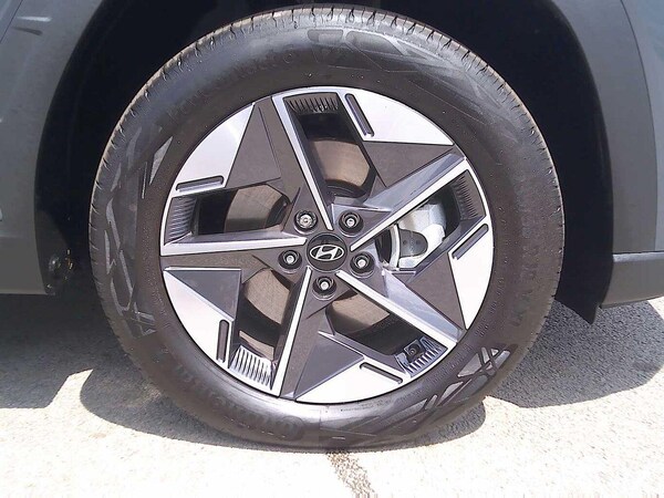 Used Hyundai TUCSON 2025 for sale - 75825928: Photo 5