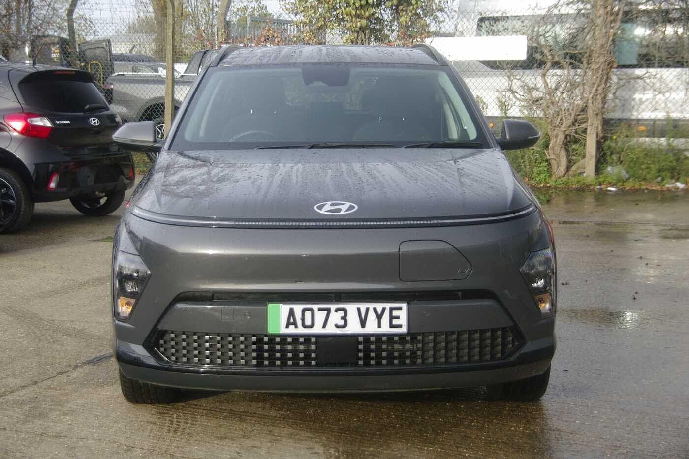 Used Hyundai KONA 2023 for sale - 76562546: Photo 2