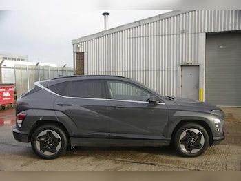 Used Hyundai KONA 2023 for sale - 76562546: Photo