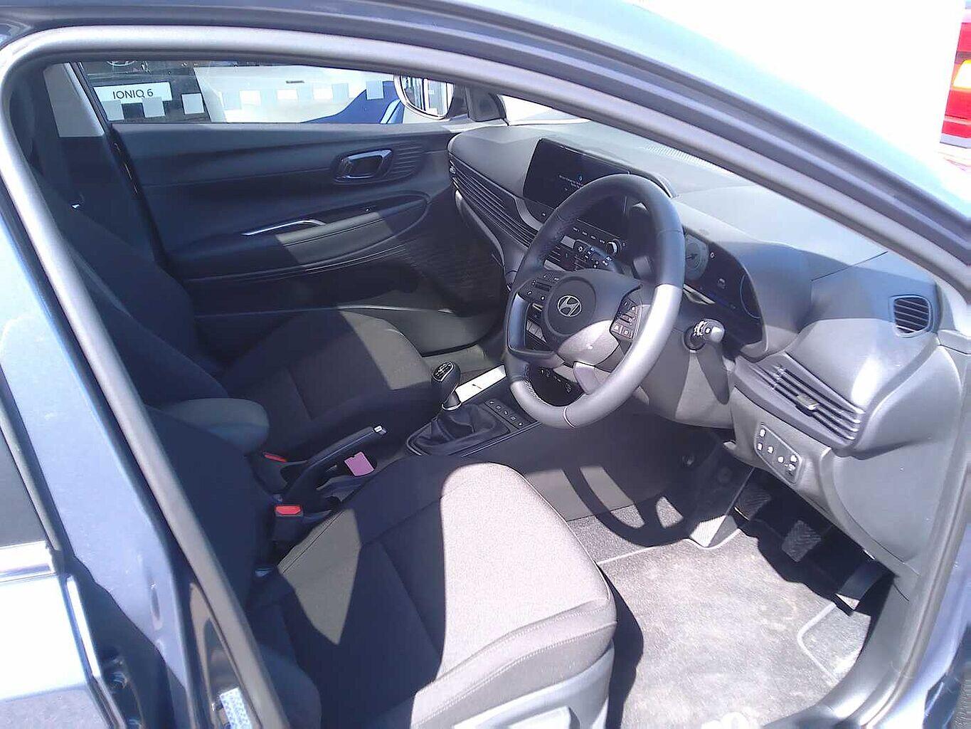 Used Hyundai i20 2025 for sale - 76991822: Photo 3