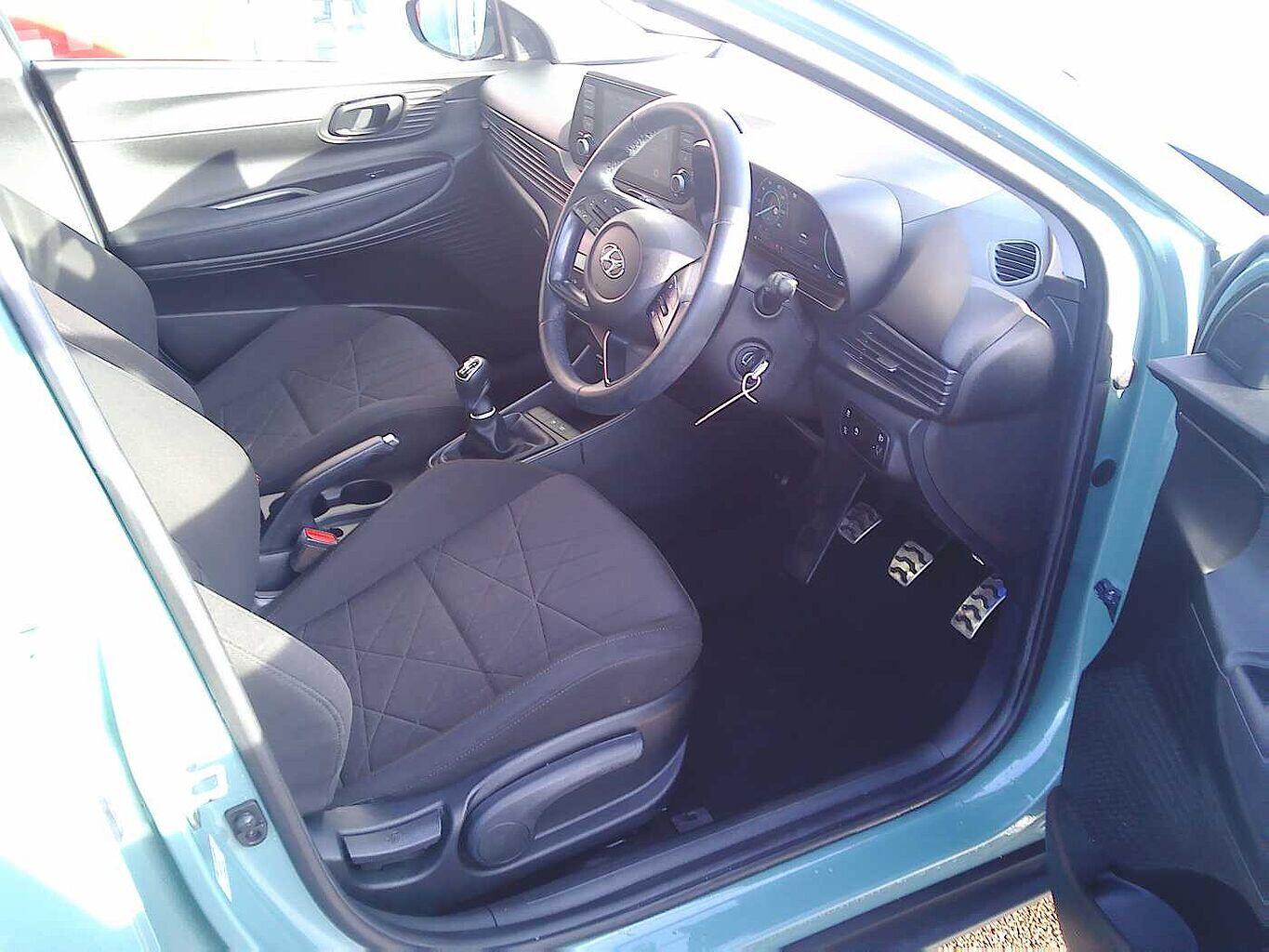 Used Hyundai BAYON 2022 for sale - 77174664: Photo 3