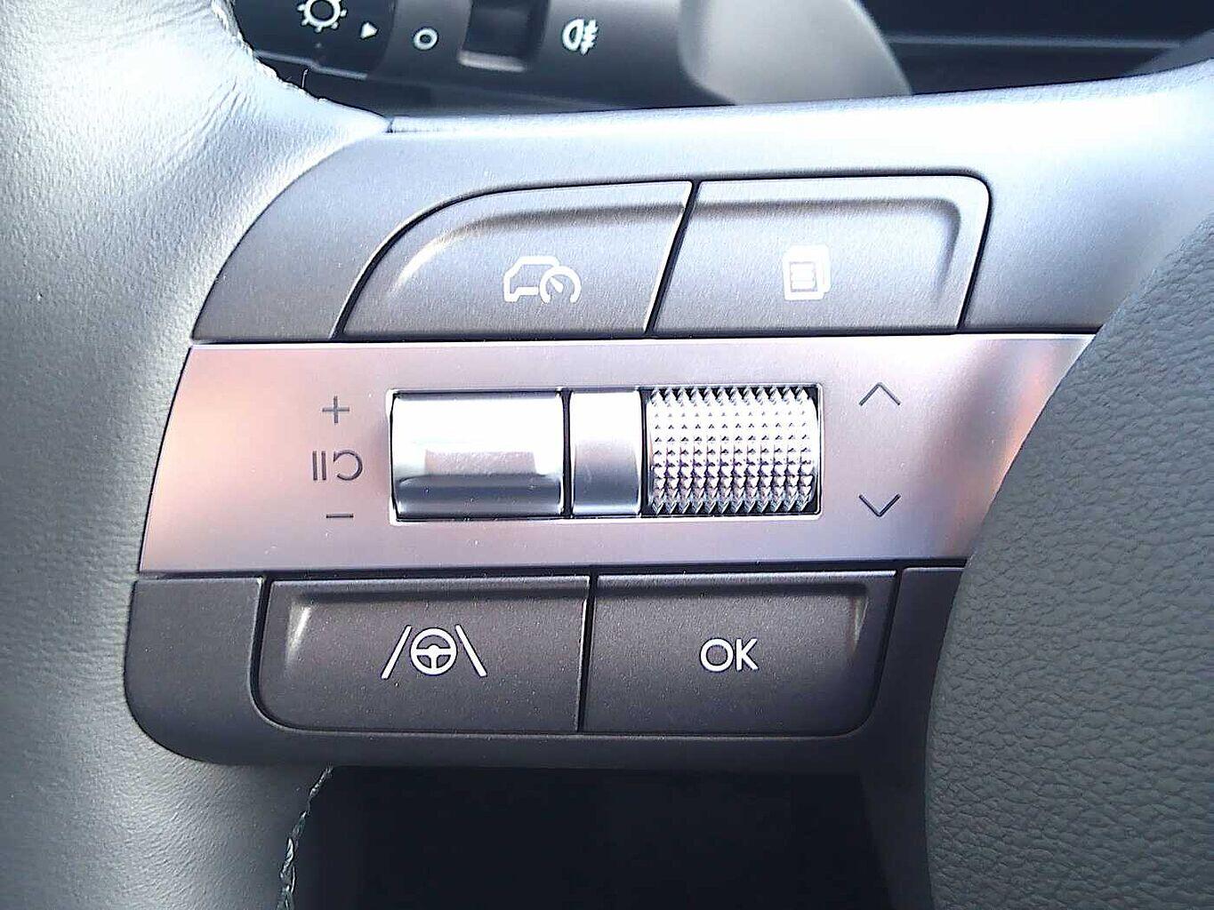 Used Hyundai KONA 2025 for sale - 76511913: Photo 15