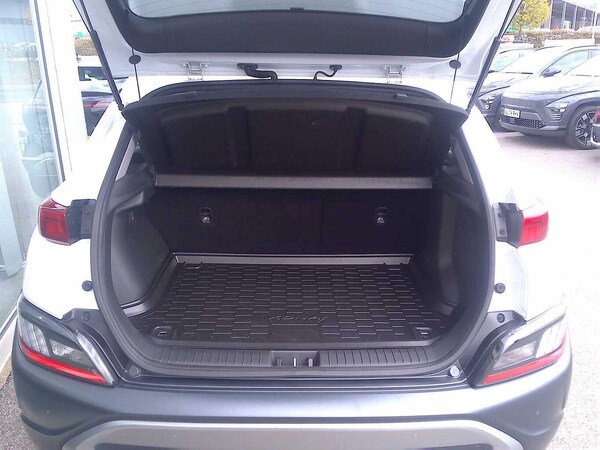 Used Hyundai KONA 2023 for sale - 76188472: Photo 18