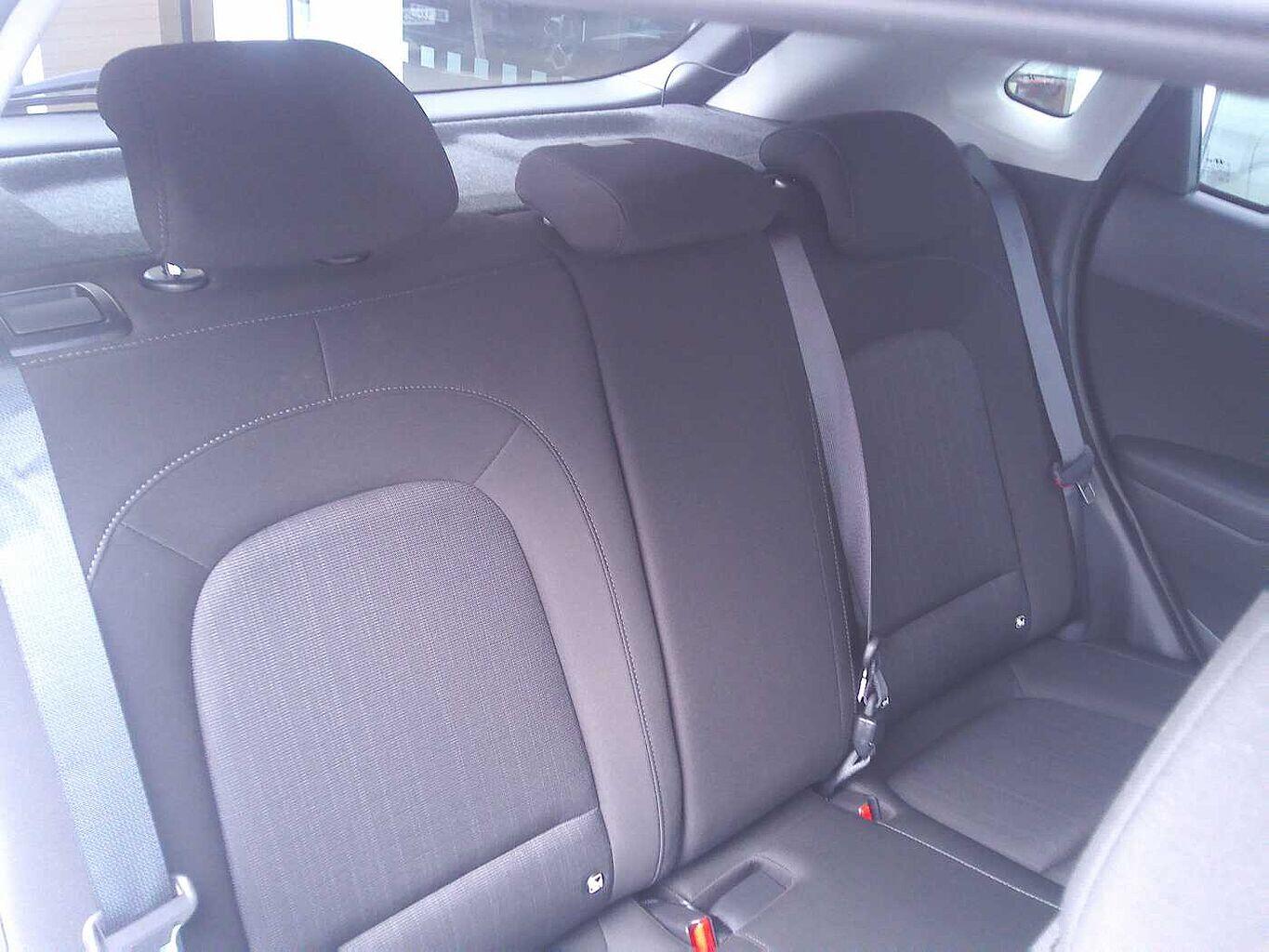 Used Hyundai KONA 2023 for sale - 76188472: Photo 6