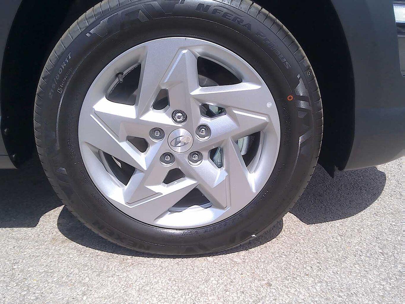 Used Hyundai KONA 2025 for sale - 76856038: Photo 4