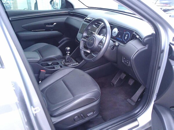 Used Hyundai TUCSON 2024 for sale - 76012701: Photo 3