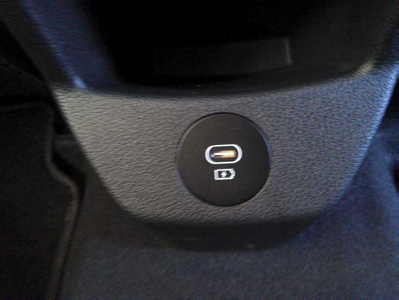 Used Hyundai i20 2023 for sale - 76991495: Photo 8