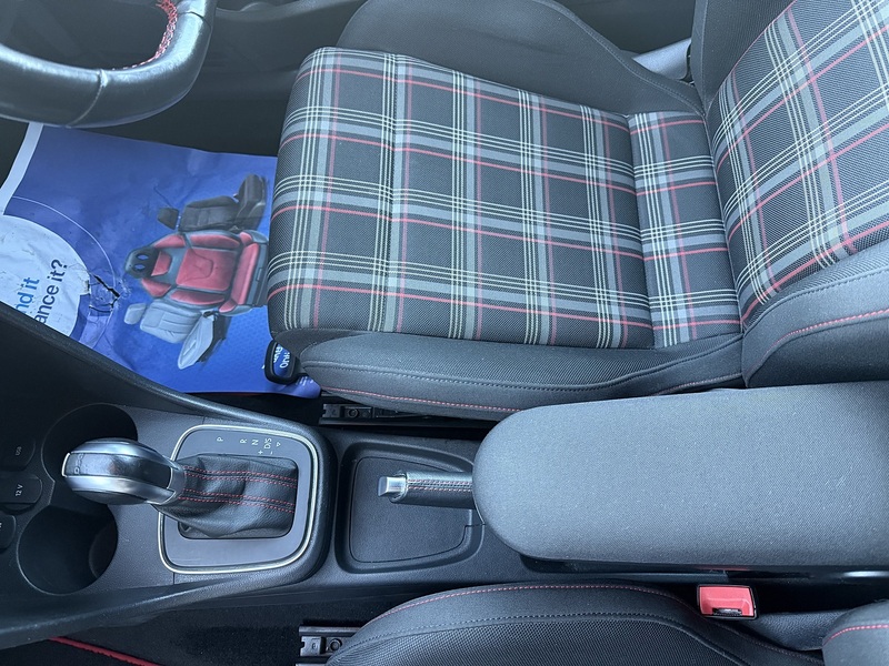 Used Volkswagen Polo 2017 for sale - 76748915: Photo 39