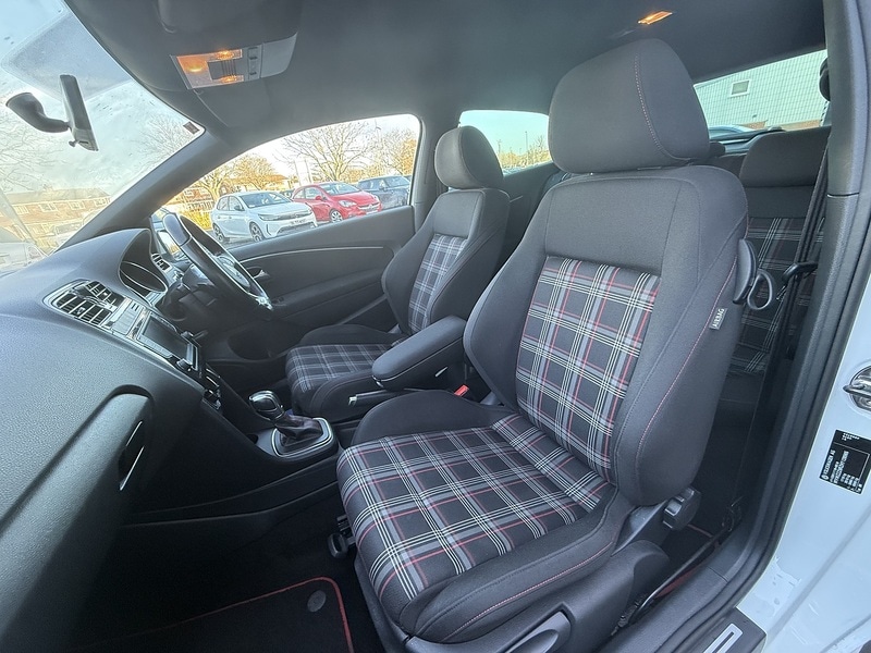 Used Volkswagen Polo 2017 for sale - 76748915: Photo 59