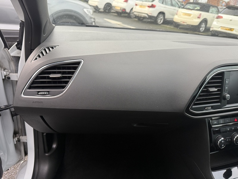 Used SEAT Leon 2017 for sale - 77136967: Photo 11