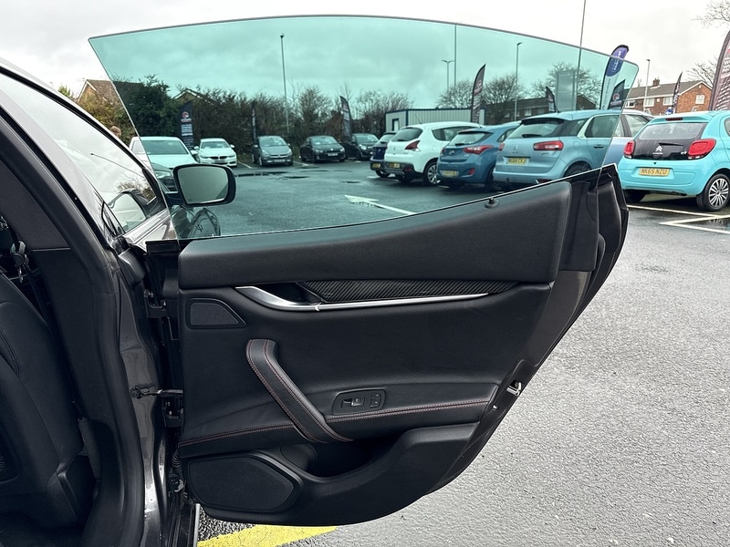 Used Maserati Ghibli 2015 for sale - 76893031: Photo 46