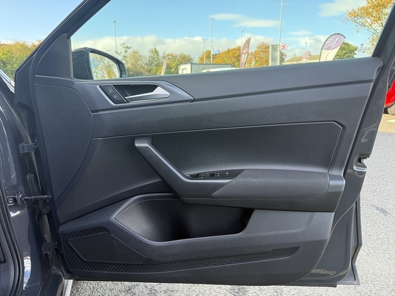 Used Volkswagen Polo 2019 for sale - 77034331: Photo 46