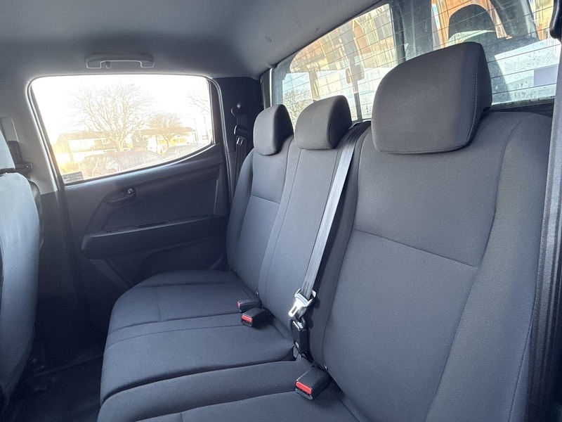 Used Isuzu D-Max 2015 for sale - 77118236: Photo 25