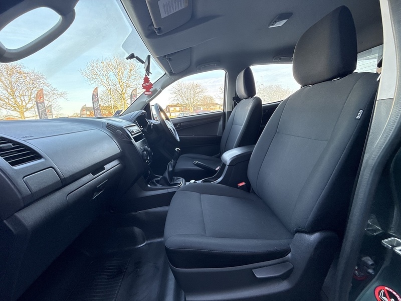 Used Isuzu D-Max 2015 for sale - 77118236: Photo 29