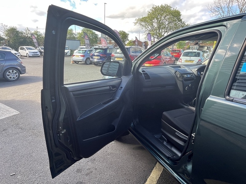 Used Isuzu D-Max 2015 for sale - 77118236: Photo 55