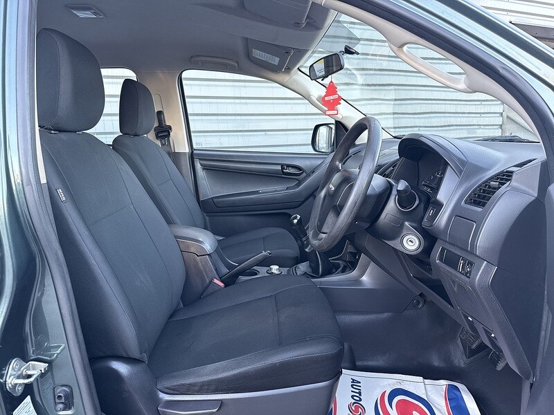 Used Isuzu D-Max 2015 for sale - 77118236: Photo 8