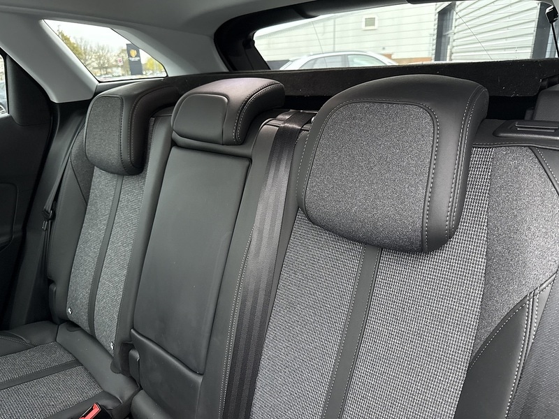 Used Peugeot 3008 2020 for sale - 76627027: Photo 42