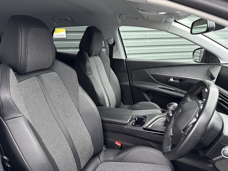 Used Peugeot 3008 2020 for sale - 76627027: Photo 8